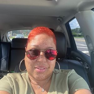 Meet your Posher, Natasha